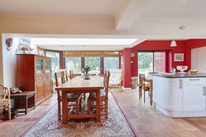 Photo 16- click for photo gallery